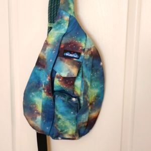 Galaxy Kavu over the shoulder bag